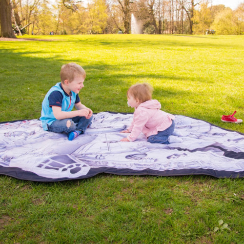 Star Wars Millennium Falcon Picnic Rug