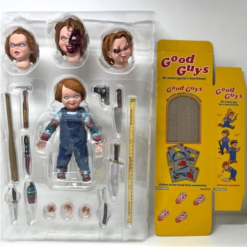 Chucky Ultimate 7" Figure