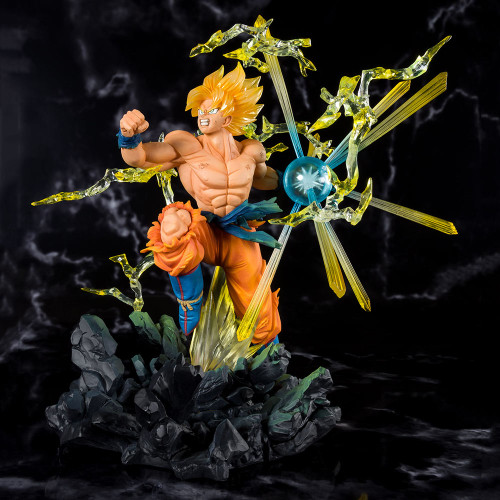 Dragon Ball Z 8” Super Saiyan Son Goku Statue