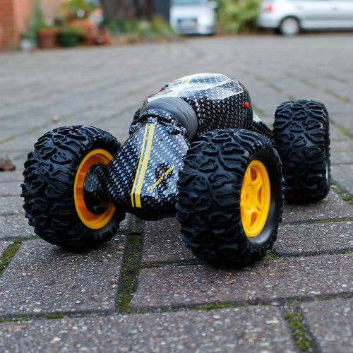 RC Transforming Stunt Car