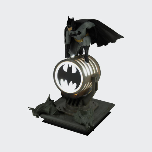 DC Batman Bat Signal Figurine Desk Lamp