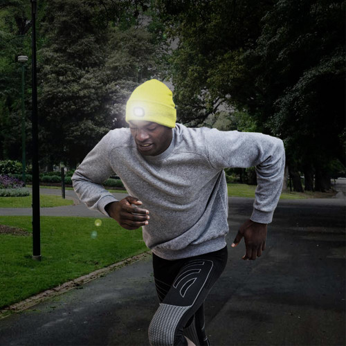 Beamie – Beanie with Built-in LED Torch