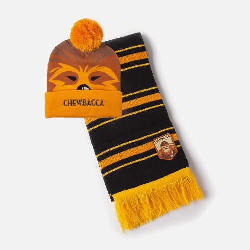 Star Wars Chewbacca Beanie and Scarf Gift Set