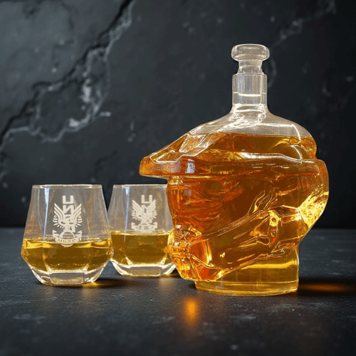 Halo Infinite Master Chief Helmet Decanter Set with 4 Glasses
