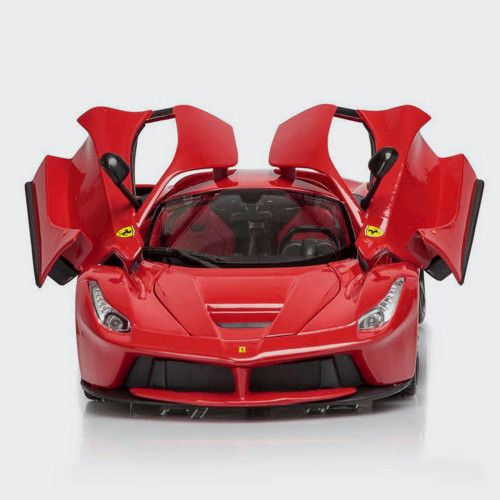 Bburago LaFerrari Diecast Model in 1:18 Scale