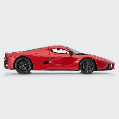 Bburago LaFerrari Diecast Model in 1:18 Scale