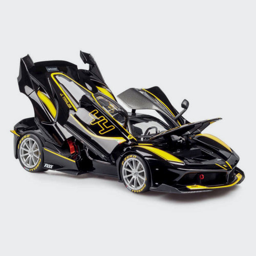 Bburago Ferrari FXX-K Black Diecast Model in 1:18 Scale