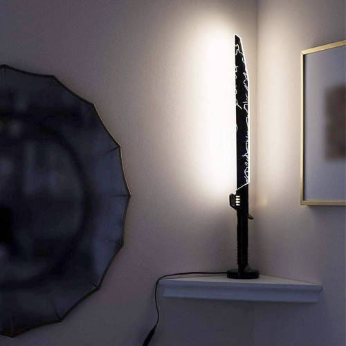 Star Wars: The Mandalorian Dark Saber Desk Light