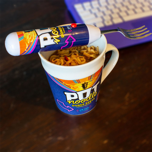 Pot Noodle Doner Kebab Noodles, Mug & Spinning Fork Set