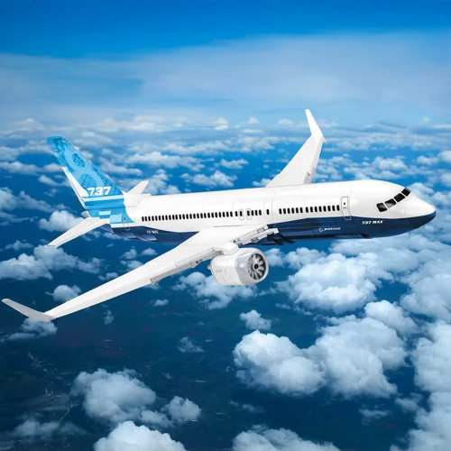 Boeing 737-8 Plane Model