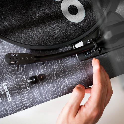 Lenco LS-300 Turntable with Hi Fi Speakers Black