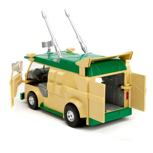 Teenage Mutant Ninja Turtles Party Wagon with Figure 1:24 Model