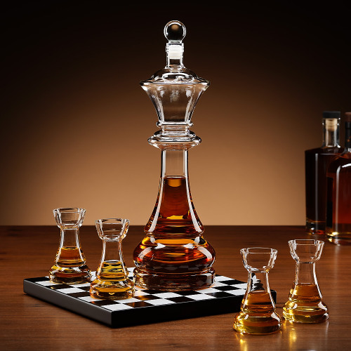 Connoisseur Creations Chess Decanter Set With Rook Glasses Connoisseur Creations Chess Decanter Set With Rook Glasses