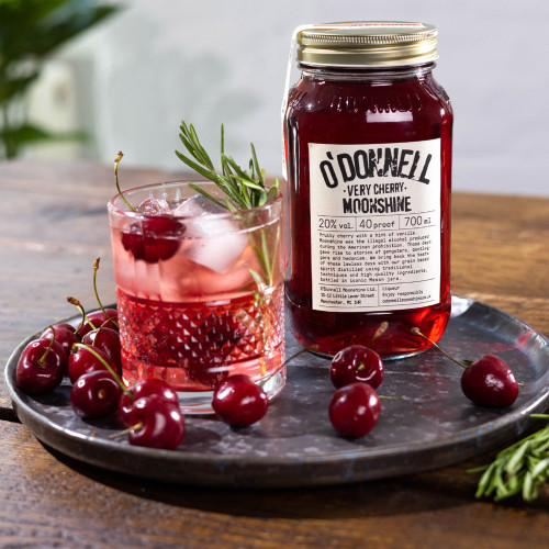 O'Donnell Cherry Moonshine Gift Box 700ml