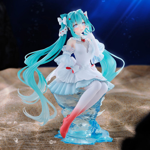 Vocaloid Hatsune Miku Evolve Clearluxe Figure