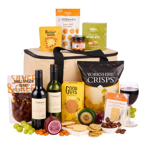 The Cheese Connoisseur Gift Hamper