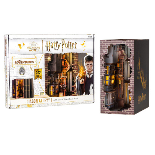 Harry Potter Tiny Adventures Diagon Alley Book Nook Kit