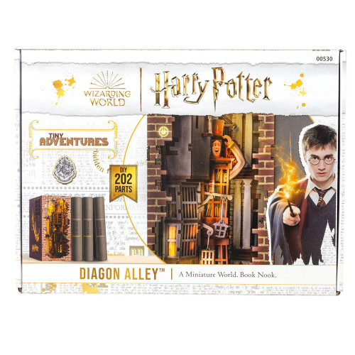 Harry Potter Tiny Adventures Diagon Alley Book Nook Kit