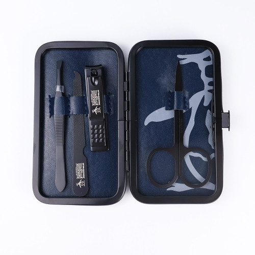 Original Penguin Manicure Set