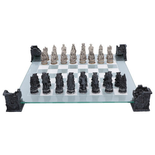 Vampire & Werewolves Chess Set