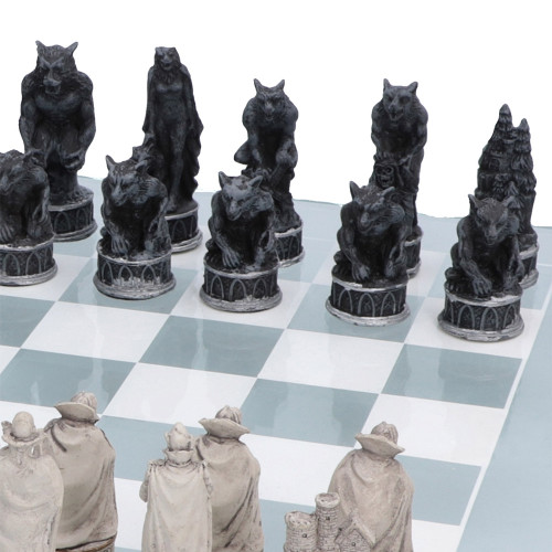 Vampire & Werewolves Chess Set