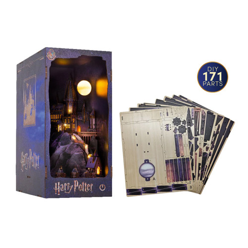 Harry Potter Tiny Adventures Hogwarts Castle Book Nook Kit