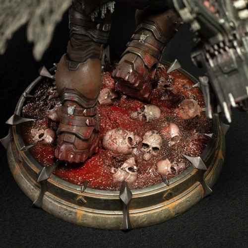 Doom The Dark Ages Dark Horse PVC Slayer Statue