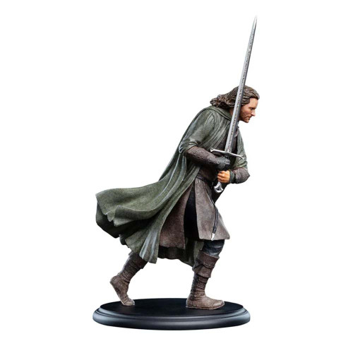 The Lord of the Rings Aragorn Statue