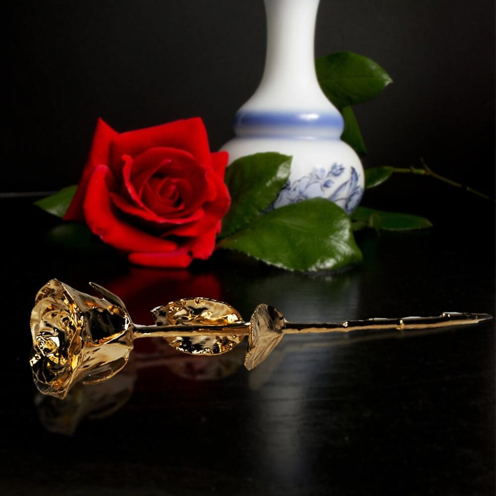 24k Golden Rose in a Black Gift Box 24k Golden Rose in a Black Gift Box