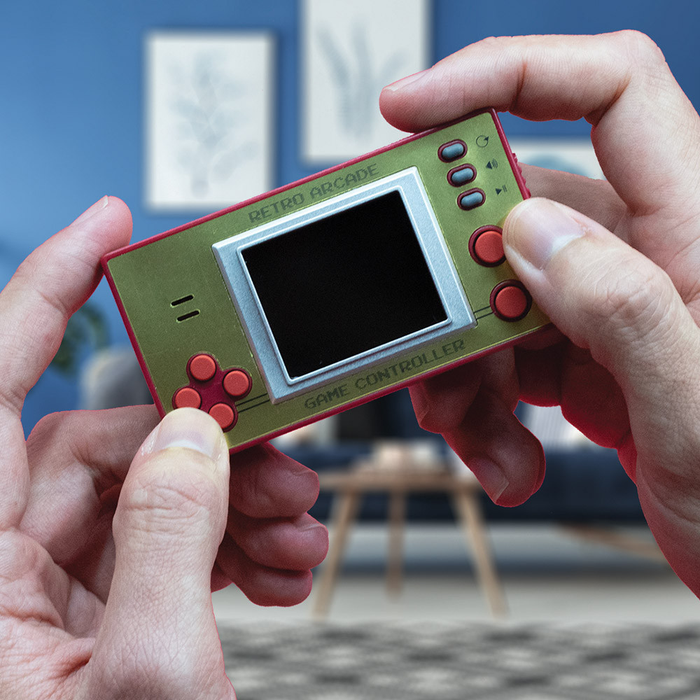 RED5 Handheld Retro Games Console with 150 Built-in 8-bit Games, Golden