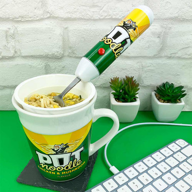https://cdn11.bigcommerce.com/s-1cfhlpd74o/products/29140/images/55720/85665-pot-noodle-chicken-and-mushroom-w1__43515.1700135276.386.513.jpg?c=1