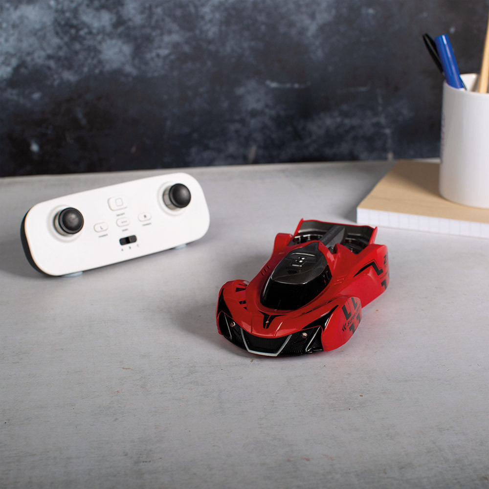 RED5 Wall Climbing Super Car 1:32 Scale Remote Control Vehicle in Red