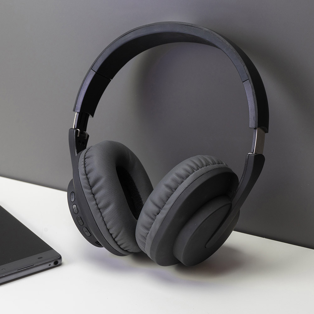 Red5 Black Wireless Anc Headphones