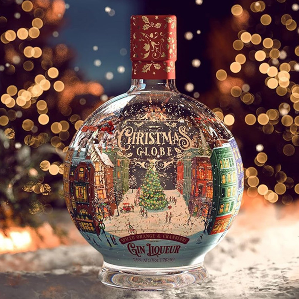 Christmas Globe Gin Liqueur, 70cl, 20% ABV | Spiced Seville orange, cranberry and cinnamon gin liqueur with edible 23kt gold leaf in a light-up snow globe - Image 7
