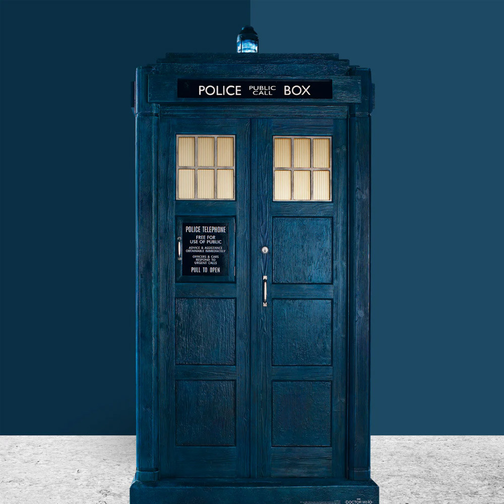Doctor Who 13Th Tardis Cardboard Cutout