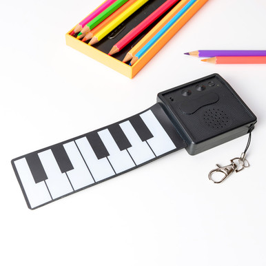 #winning Mini Keyboard Keyring | Menkind