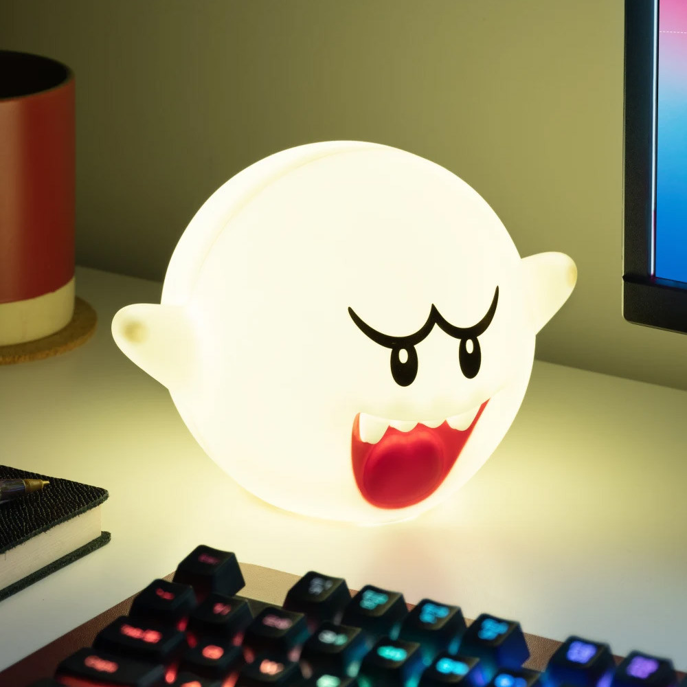 Paladone Super Mario Bros 3-D Boo Light - Officially Licensed Nintendo Merchandise, Mood Lamp for Home or Office Decor, Gift for Retro Gamers - Image 4