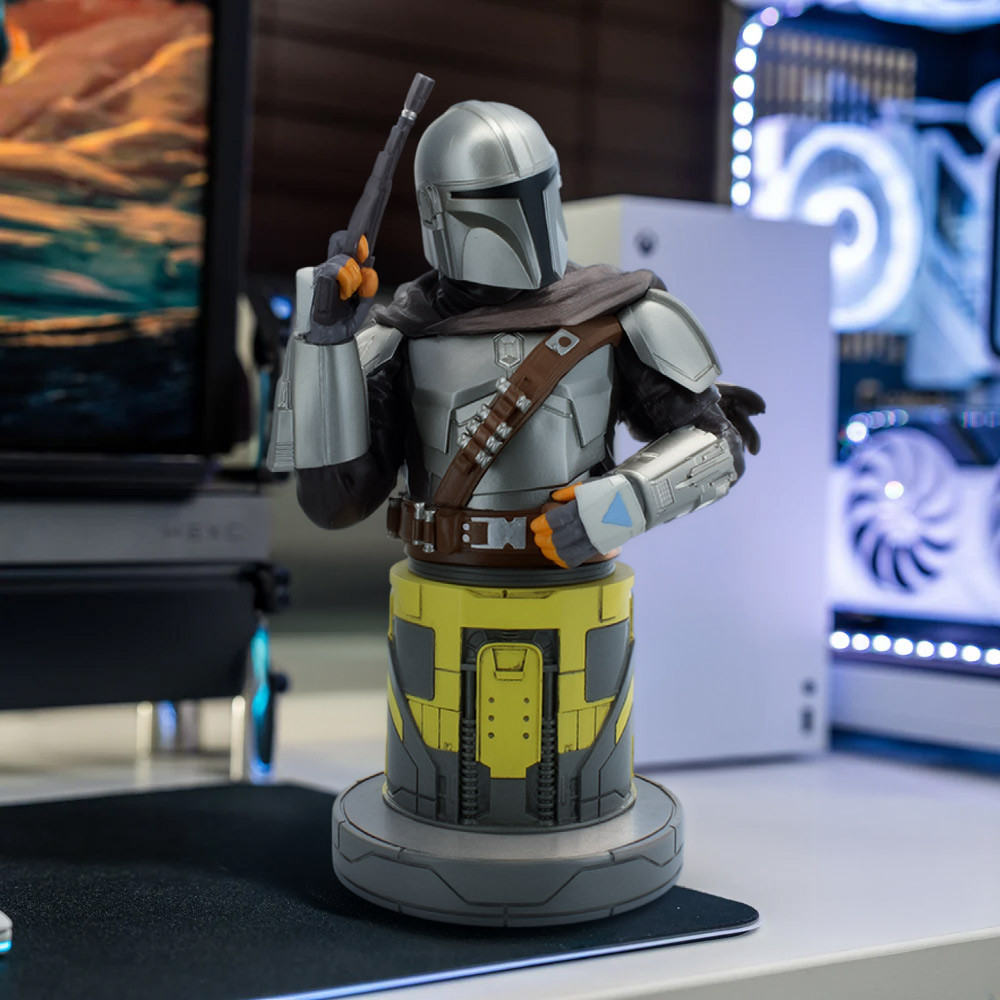 Star Wars Mandalorian Cable Guy