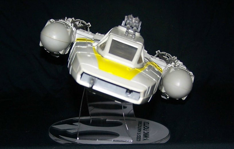 Kenner/Hasbro Yi-Wing