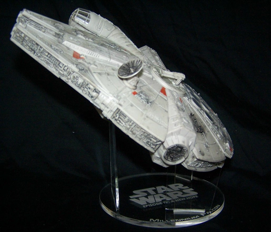 Micro Galaxy Millennium Falcon