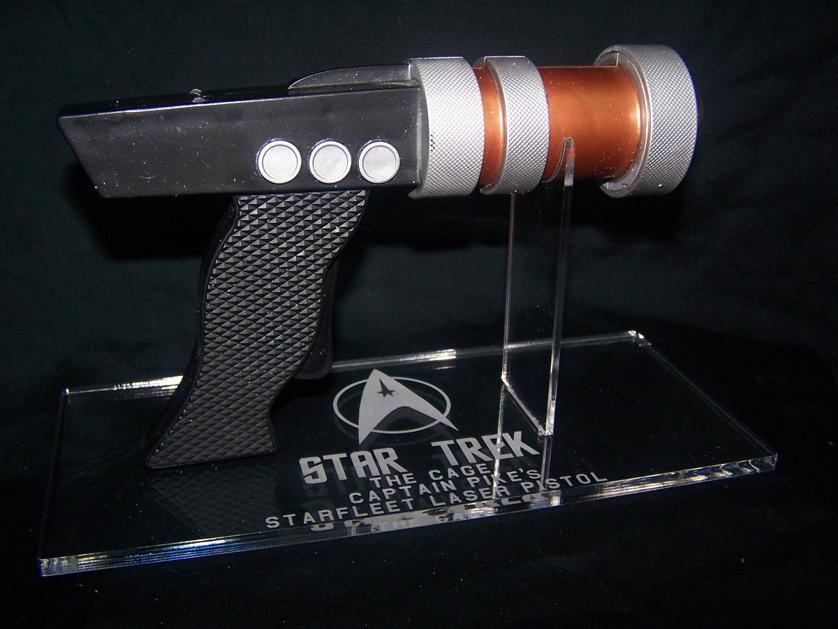 Playmates Captain Pikes phaser