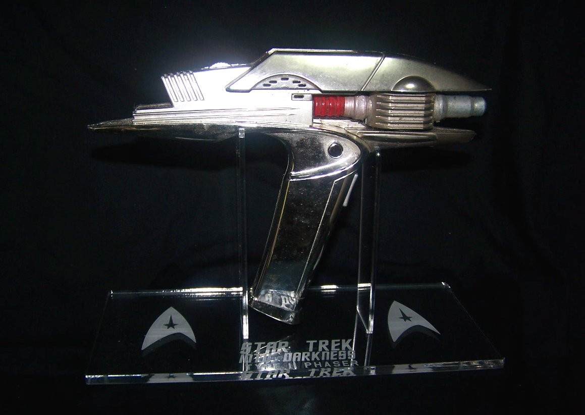 その他 STAR TREK U.S.S. L-PLATED PHASER その他 STAR TREK U.S.S. L-PLATED PHASER Amazon.com: Star Trek The
