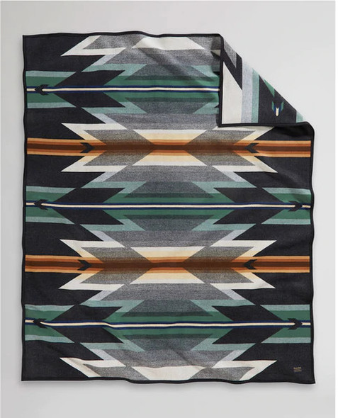 Queen Wyeth Trail Oxford Pendleton Blanket