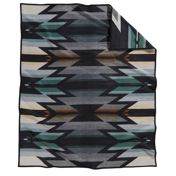 Robe Jacquard Wyeth Trail Oxford Pendleton Blanket