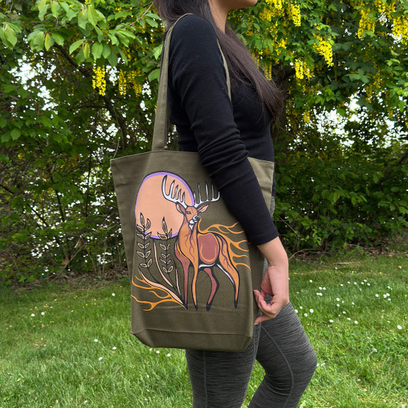 Canvas Tote " Deer (Waawaashkeshi)" Storm Angeconeb