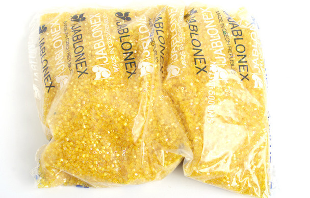 Beads 2-Cut Size 10 Tr.Yellow Ab 500 G Preciosa