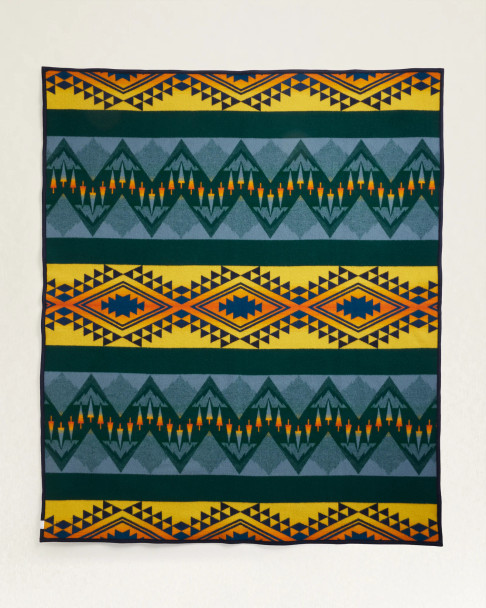 Robe Wildland Heroes Pendleton Blanket