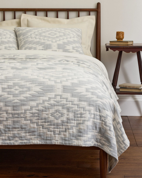 Queen Mesilla Ivory Cotton Matelassé Pendleton