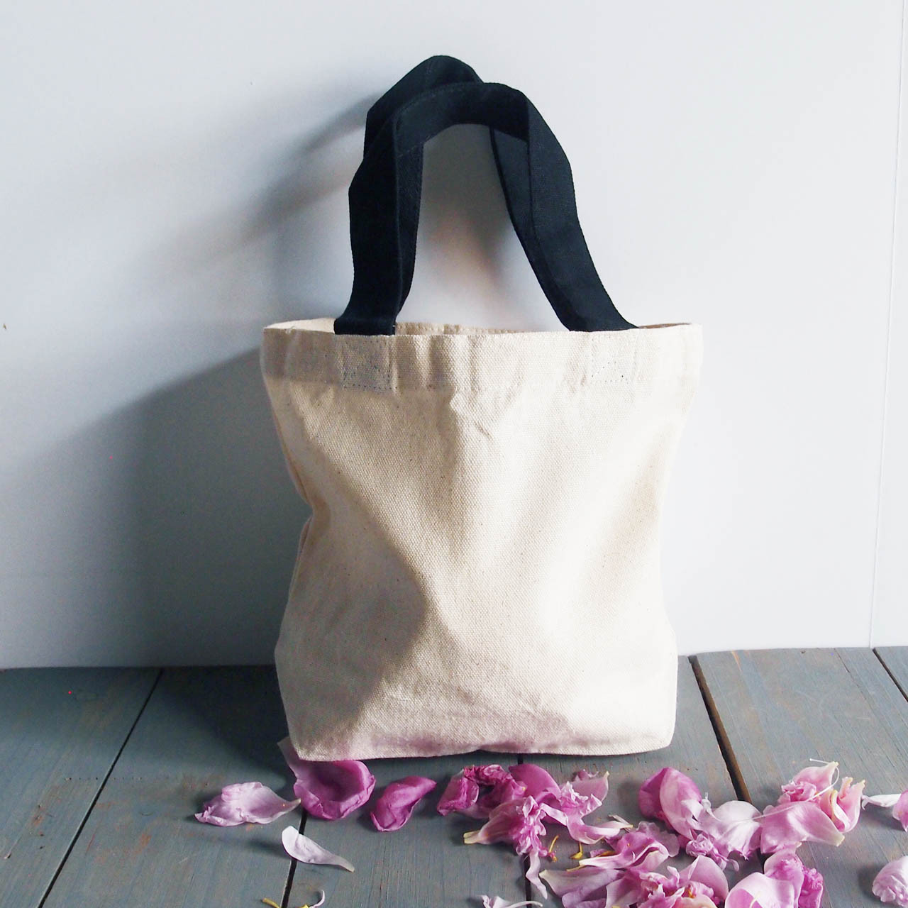 Small Cotton Canvas Tote w Black Handles 9.5 x 8 x 3 Packaging