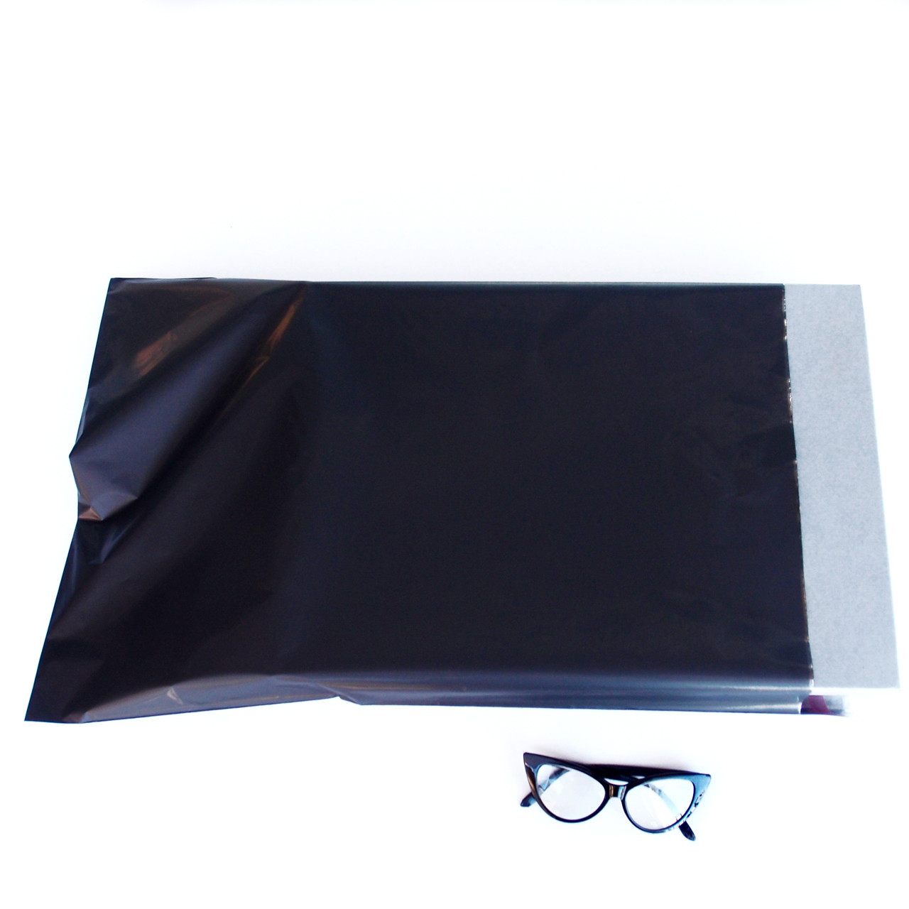 Adhesive Merchandise Bags 15 3/4" x 22 3/8"Black